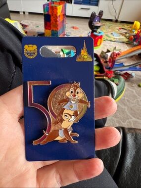 Disney Walt Disney World 50th anniversary pin chip and Dale NWT
